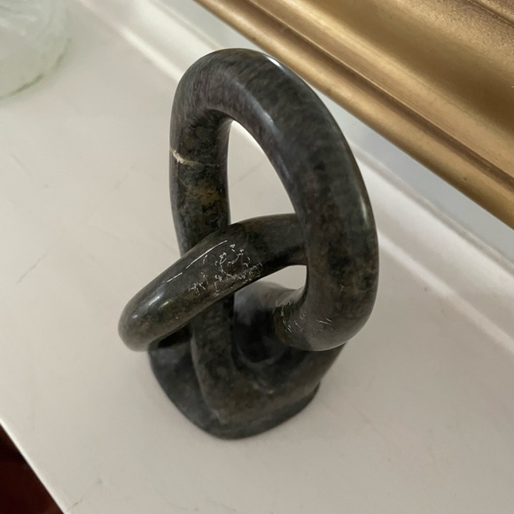 Polished Stone Rings Sculpture Feng Shui - Picture 2 of 3